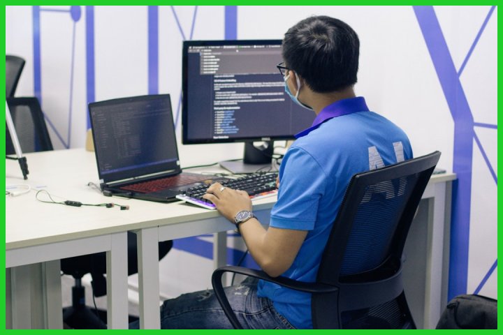 برنامه‌نویسی پلاگین وردپرس برای سایت‌های خدماتی در ارومیه