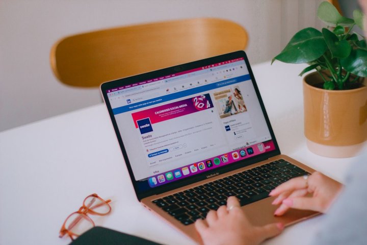 BrandBot چیست و چرا برای کسبوکارهای کوچک اهمیت دارد؟