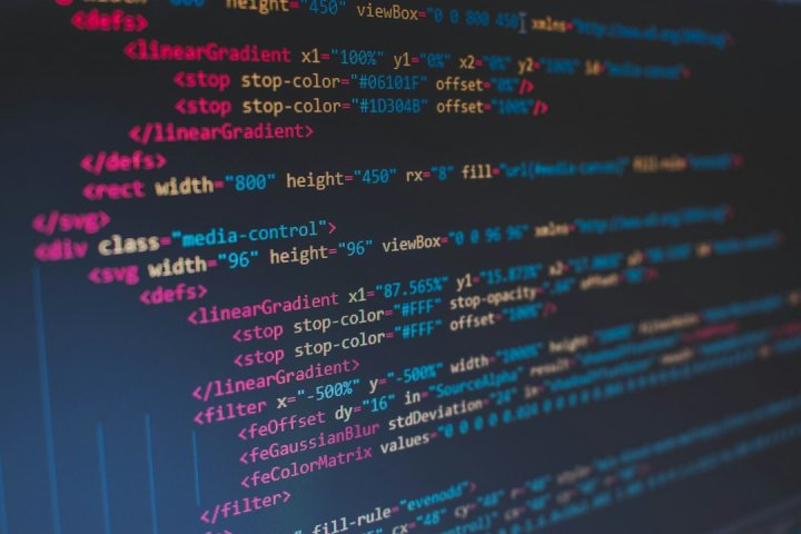 تفاوت ساختار امنیتی Apache و Nginx در وردپرس