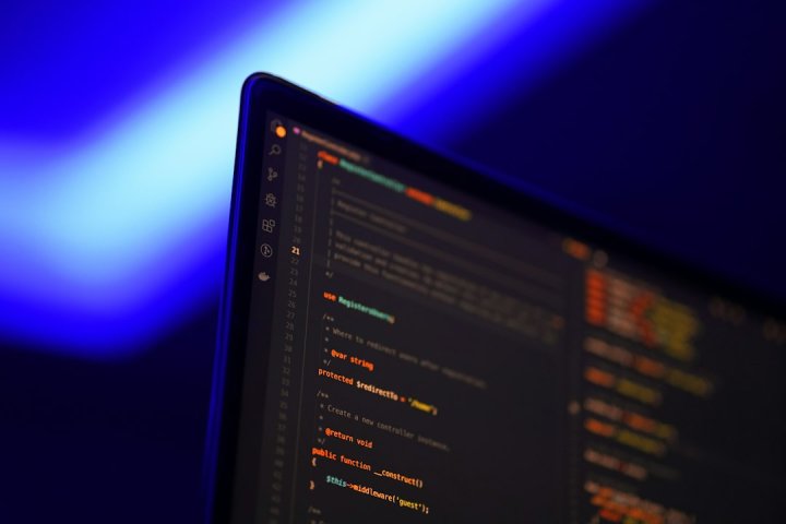 📊 اینفوگرافیک خلاصه: ۴ ستون اصلی امنیت کدهای وردپرس