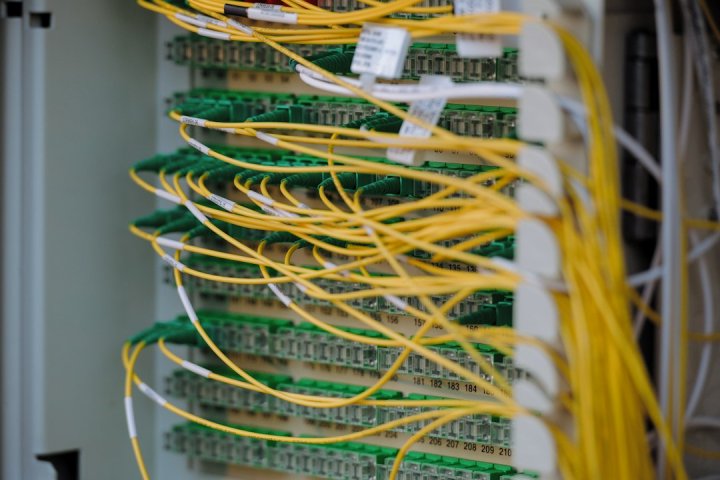 چرا شرکتهای تهرانی به افزونه اختصاصی عملکرد نیاز دارند؟
