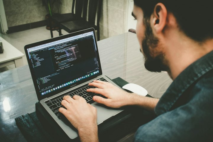 انواع حملات تزریق SQL در دیتابیس