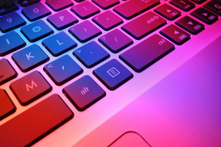 فرمول ساخت پسورد قابل یادآوری اما بسیار محکم (Passphrase)
